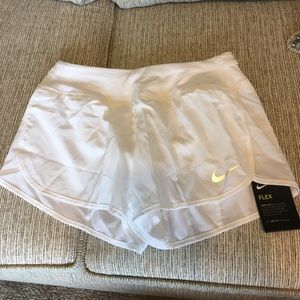 Nike Flex Dri Fit shorts -White
